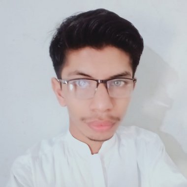 usama a. - Freelance T Shirt Designer