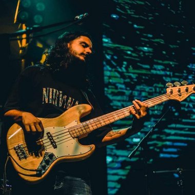 Rishav99 - Freelance Guitarist