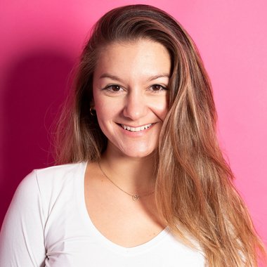 Athina K. - Freelance Voiceover Artist