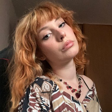 MARIA S. - Freelance Video Editor