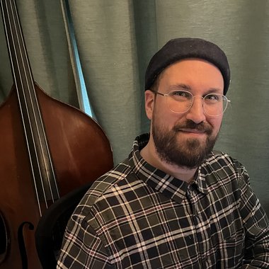 NIKOLAOS L. - Freelance Musician