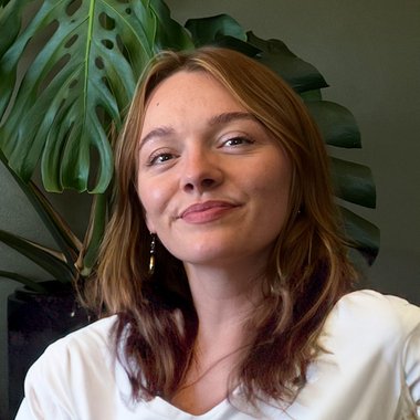 Alexandra F. - Freelance Product Marketer