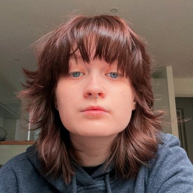 Saffron G. - Freelance Filmmaker