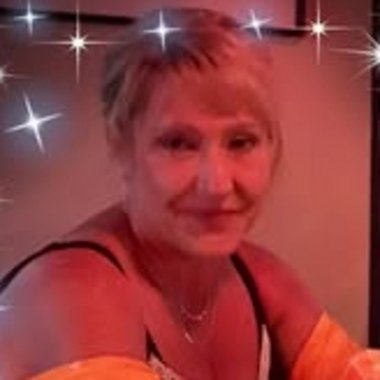 Melissa L. - Freelance Content Creator