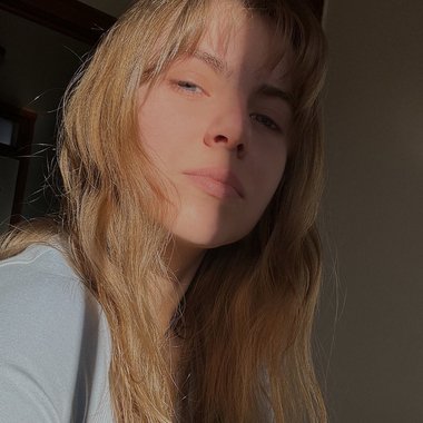 Iryna O. - Freelance Designer