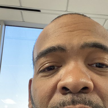 Eric E. - Freelance Web Developer