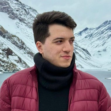 Jonatas G. - Freelance Graphic Designer