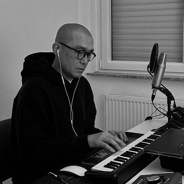 HyungShin - Freelance Orchestrator