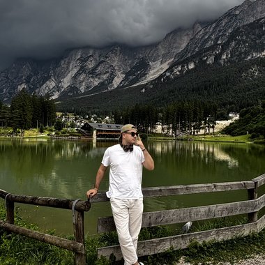 Mihail N. - Freelance Music Producer