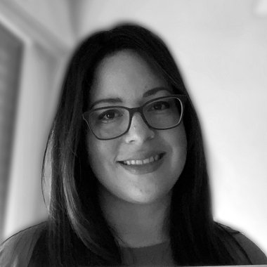 Laura O. - Freelance Designer