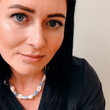 Mindy M. - Freelance Ui Designer