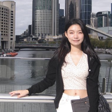 Jie L. - Freelance Marketing Strategist