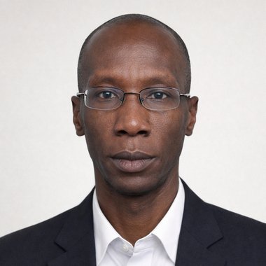 Adama S. - Freelance Graphic Designer
