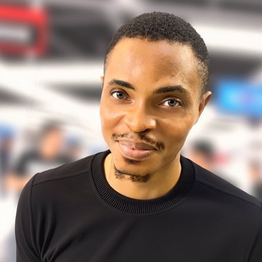 Richard E. - Freelance Brand Designer