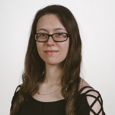 Kayleigh N. - Freelance Graphic Designer