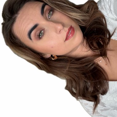 Niamh V. - Freelance Brand Designer