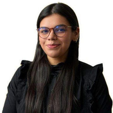 Flavia C. - Freelance Brand Designer