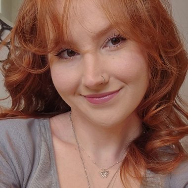 Lilly M. - Freelance 3d Modeler
