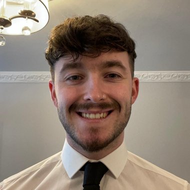 RYAN T. - Freelance Interior Designer