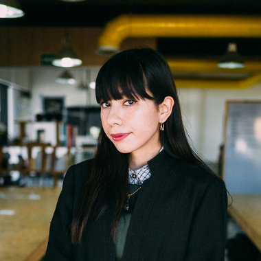 Yajaira - Freelance Graphic Designer