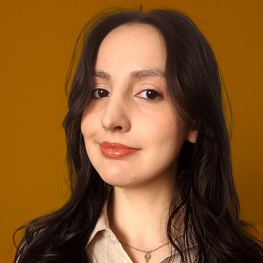 Marianella M. - Freelance Copywriter