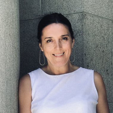 EDYTA L. - Freelance Designer