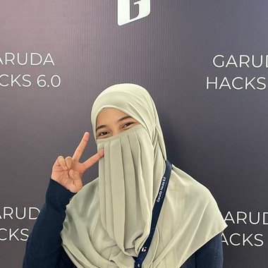ARFIDA P. - Freelance Web Developer