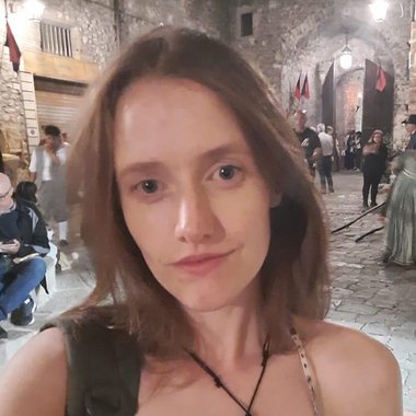 Jane W. - Freelance Script Supervisor