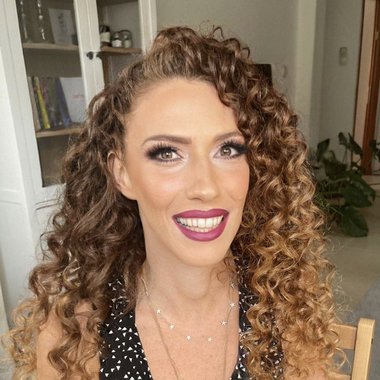 Merav Z. - Freelance Packaging Designer