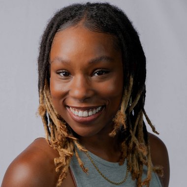 Nicole R. - Freelance Content Creator