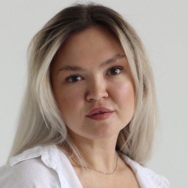 Tamara Y. - Freelance Voiceover Artist