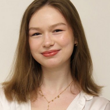 VIKTORIIA I. - Freelance Voice Actor