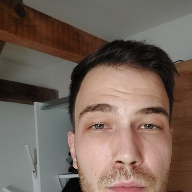 zajecos125038 - Freelance Ecommerce Developer