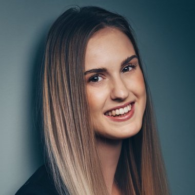 Nadine S. - Freelance Ai Strategy Consultant