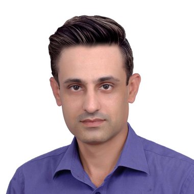 Shahid M. - Freelance Graphic Designer