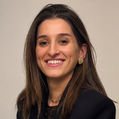 Ludovica S. - Freelance Graphic Designer
