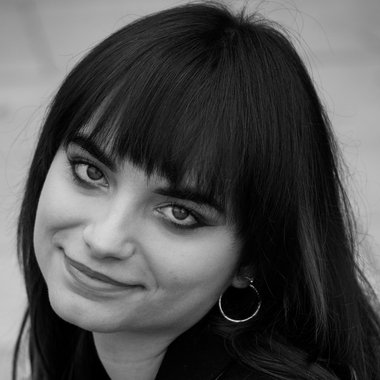 Raquel M. - Freelance Filmmaker