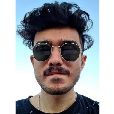 Danny E. - Freelance Video Editor