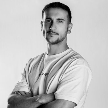 Luís G. - Freelance Designer