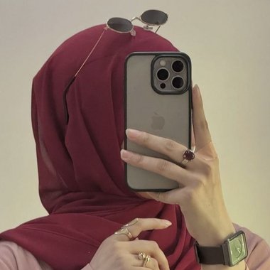 Sehrish A. - Freelance Ui Designer