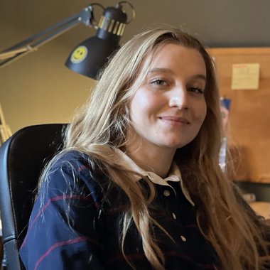 Anna Y. - Freelance Videographer