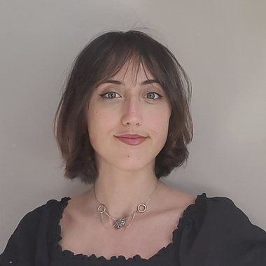 CRISTINA G. - Freelance Character Designer