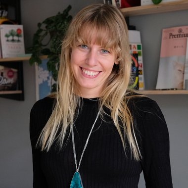 Annika W. - Freelance Presentation Designer