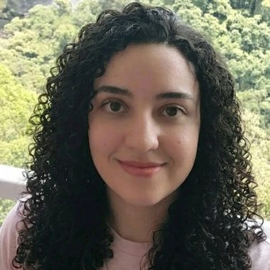 Isabela C. - Freelance Marketing Consultant