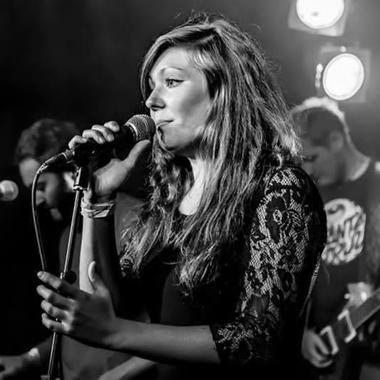 Shelley - Freelance Singer