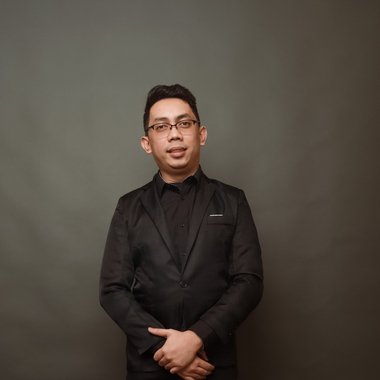 Ryan V. - Freelance Social Media Freelancer