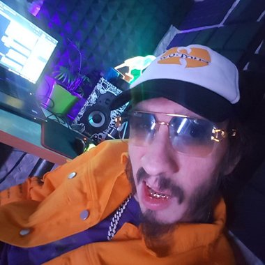 Roman - Freelance Sound Engineer