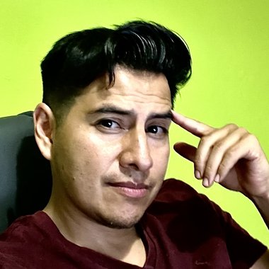 Héctor V. - Freelance Content Creator
