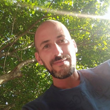 Leonardo S. - Freelance Album Art Designer