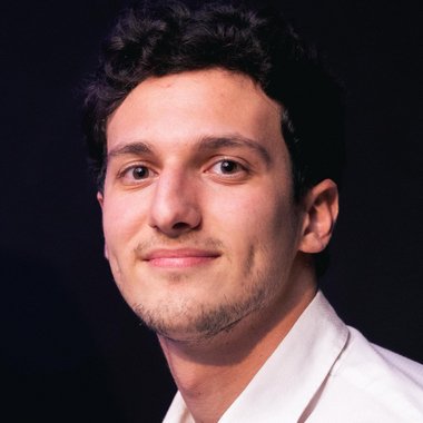 Lorenzo M. - Freelance Songwriter